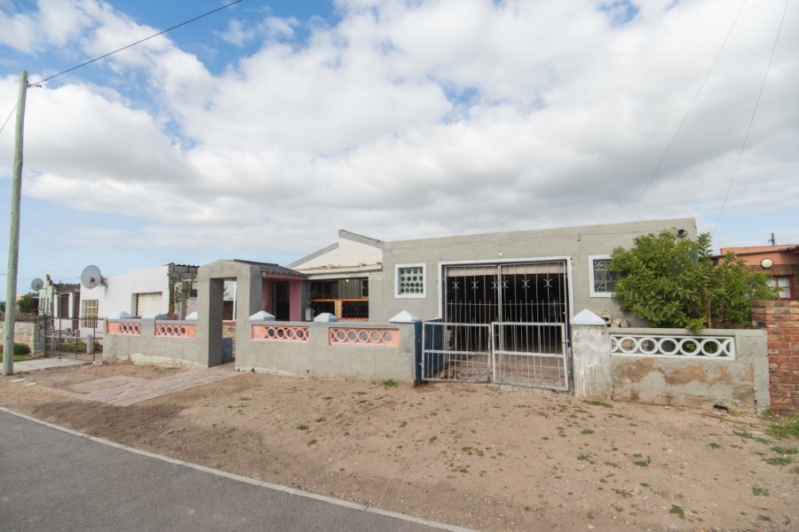 3 Bedroom Property for Sale in Bethelsdorp Eastern Cape